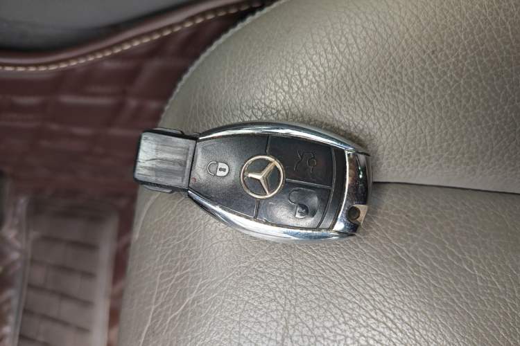 Used Mercedes-Benz C-Class 2007 C 200K Elegance Model