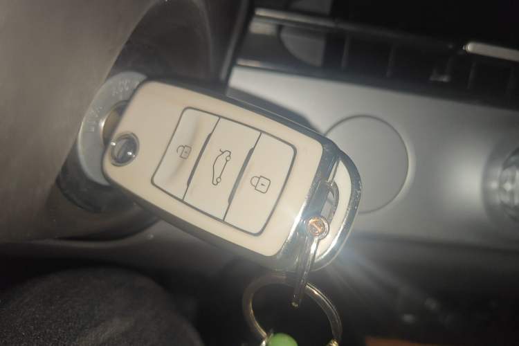 Used CHANGAN NEVO Lumin 2025 301km Honey Dew Edition Vehicle Key