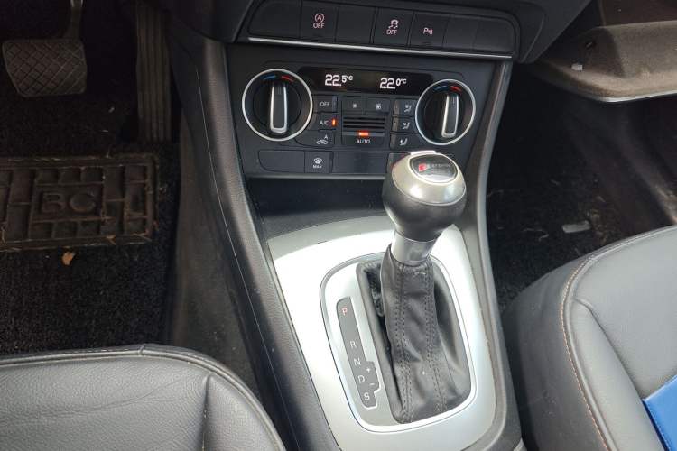 Used Audi Q3 2016 30 TFSI Fashion Model