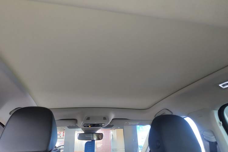 Used Volkswagen ID.7 VIZZION 2024 AIR model
