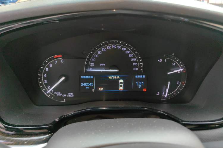 Used Cadillac XT5 2016 25T Tech Edition Instrument Cluster