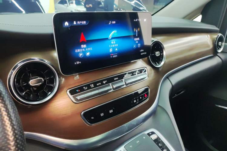 Used Mercedes-Benz V-Class 2021 V 260 Prestige Edition
