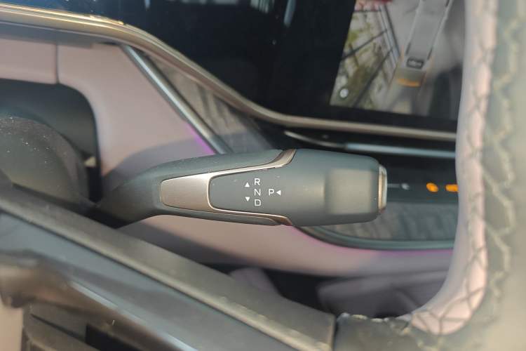 Used Hongqi Tiangong 08 2025 680 All-Wheel Drive Smart Selection Edition