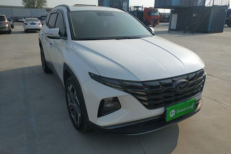 Used Hyundai Tucson 2021 Tucson L 1.5T DCT Luxury Prestige Edition Front Right 45 Deg