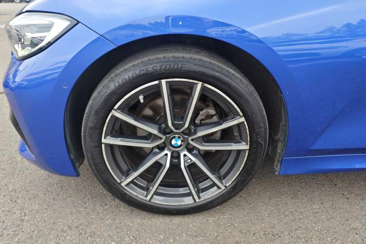 Used BMW 3 Series 2020 Restyled 325Li M Sport Package Left Front Wheel Hub