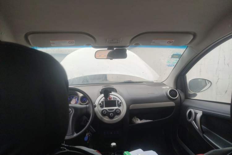 Used JAC Group Yueyue 2012 CROSS 1.0L Luxury Model