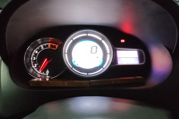 Used Renault Fluence 2013 2.0L Fashion Edition
