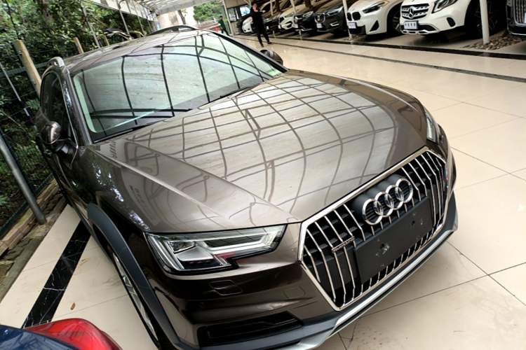 Used Audi A4 2017 45 TFSI allroad quattro Fashion Edition
