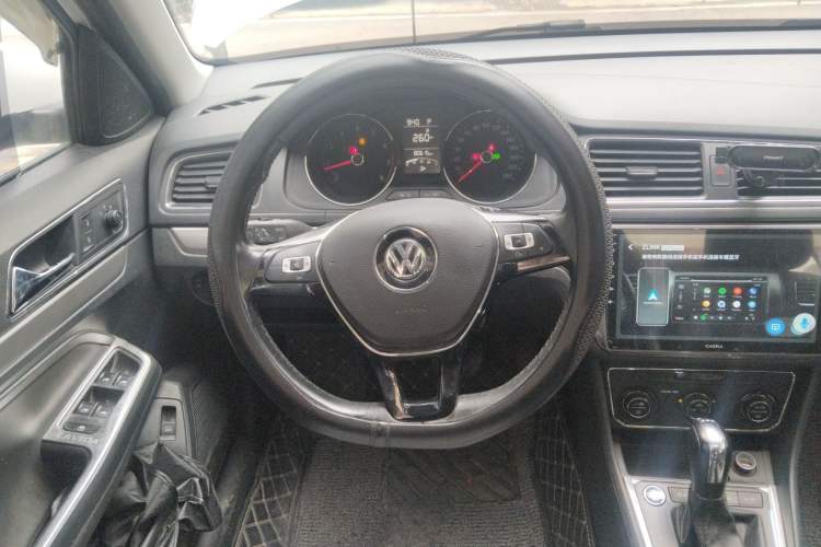 Used Volkswagen Lavida 2017 230TSI DSG Comfort Edition
