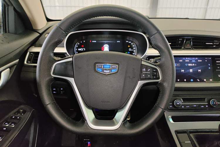 Used Geely Auto Vision S1 2018 1.5L Manual FENGXING Model
