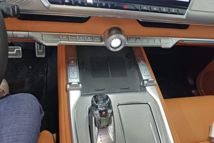 Used Tank 700 New Energy 2024 Hi4-T Extreme Edition
