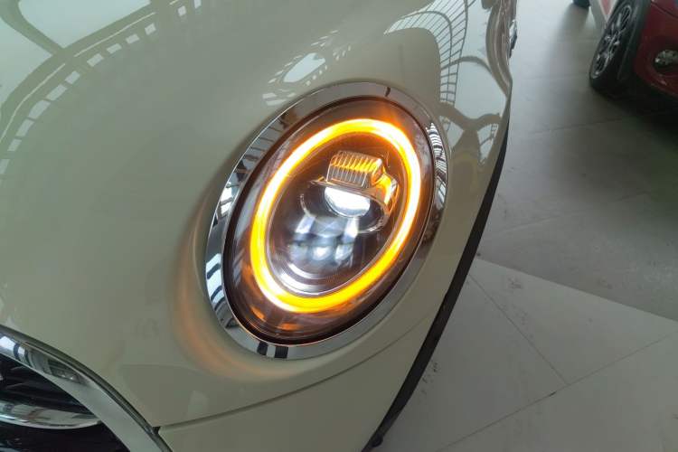 Used MINI 2019 2.0T COOPER S Artist Five-Door Edition Left Front Headlight