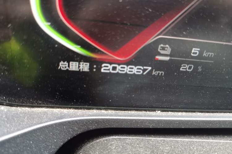 Used BYD Qin Pro New Energy 2019 DM Super Edition 1.5TI Automatic Smart Connect Speedy Model China VI Standard Odometer Close Up
