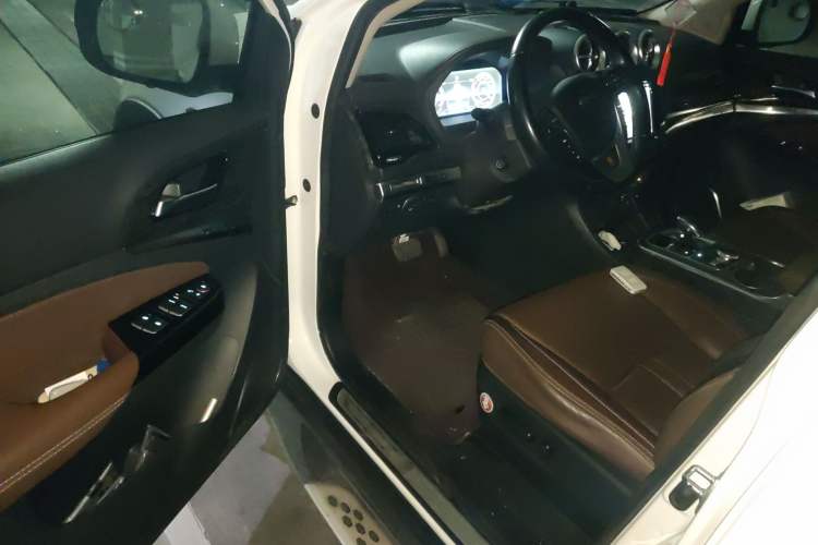 Used BYD Tang New Energy 2015 2.0T Four-Wheel-Drive Flagship Model Driver Seat