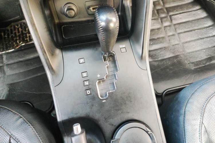 Used Hyundai ix35 2013 2.0L Automatic Two-Wheel Drive Leading GLX China IV Standard
