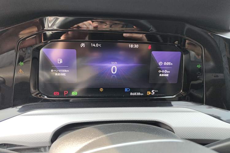 Used Volkswagen Golf 2021 200TSI DSG Pro Instrument Cluster