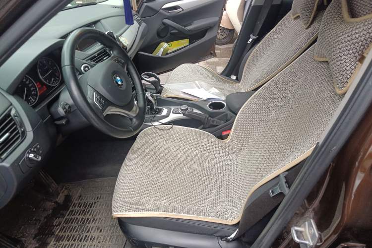 Used BMW X1 2014 sDrive18i Leading Model
