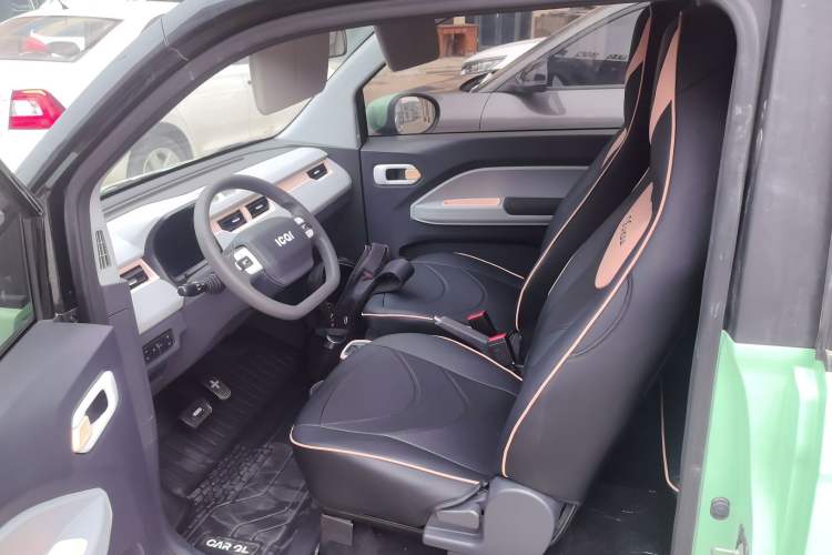 Used Chery QQ Ice Cream 2022 170km Sundae Phosphate Lithium-Ion Left Front Seat