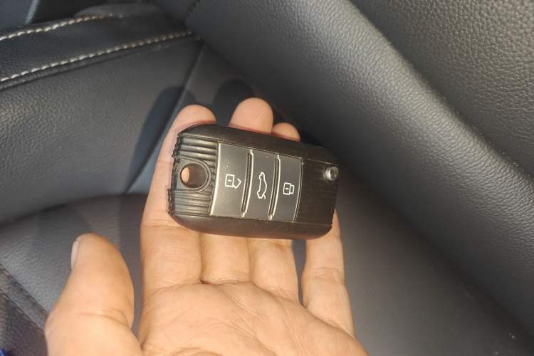 Used MG 6 2017 20T Automatic Luxury Smart Connect Version China V Standard