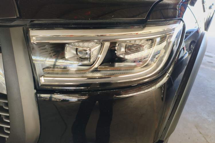 Used Great Wall Poer 2019 2.0T Automatic Gasoline 4x4 Premium Edition GW4C20B Left Front Headlight