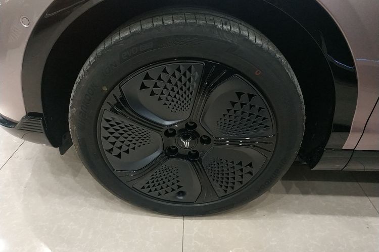 Used VOYAH COURAGE 2024 Ultra-Long Range Smart Enjoyment Version
