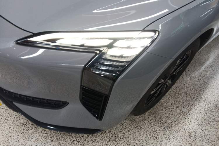 Used Hongqi EH7 2024 690 Pro Left Front Headlight