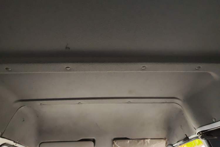 Used Ford Classic Transit 2016 2.8T Diesel Short-Wheelbase 6-Seater Mid-Roof Multifunction Vehicle JX493ZLQ4