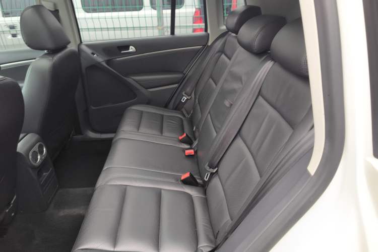 Used Volkswagen Tiguan 2013 2.0 TSI Automatic All-Wheel Drive Luxury Edition