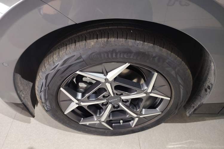 Used Lynk & Co Z20 2025 530 km Range Rear-Wheel Drive Max