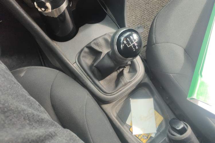 Used Volkswagen Polo 2016 1.4L Manual Fashion Model