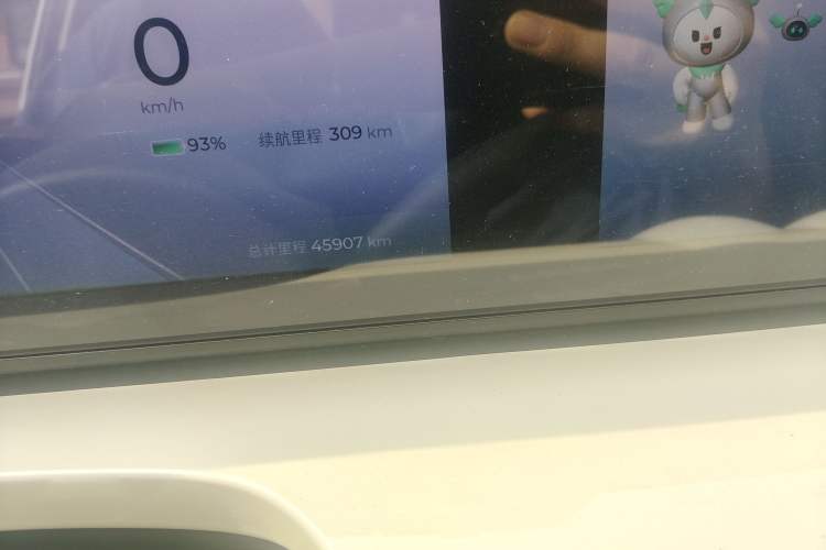 Used Wuling Bingo 2023 333 km Lingxi Connected Version Odometer Close Up