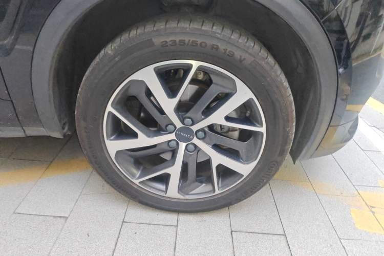 Used Lynk & Co 01 EM-P 2018 1.5T PHEV JingPro National Emission Standard V Right Front Wheel Hub