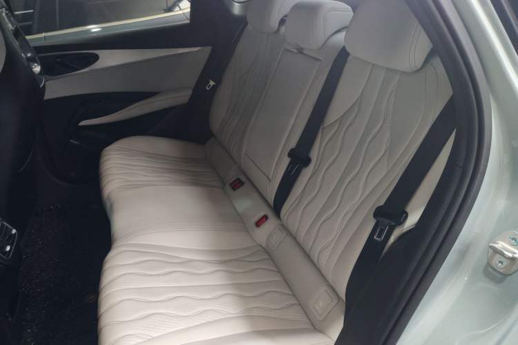 Used BYD Seal 06 New Energy 2024 DM-i 120KM Flagship Model Left Rear Seat