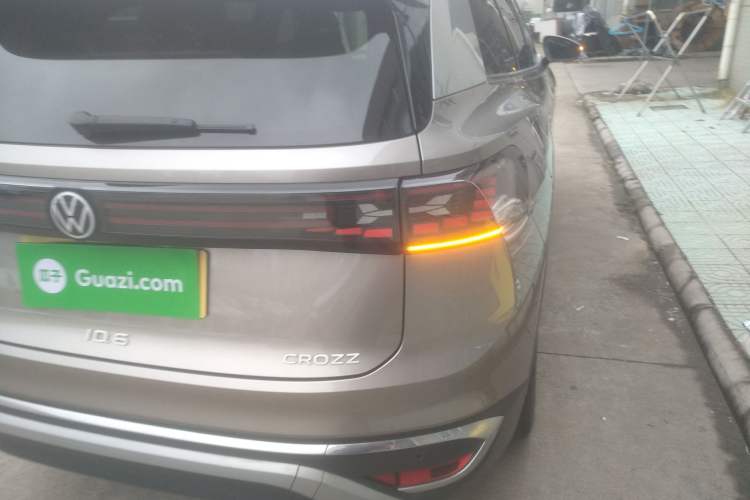 Used Volkswagen ID.6 CROZZ 2021 Long-Range PURE+ Edition