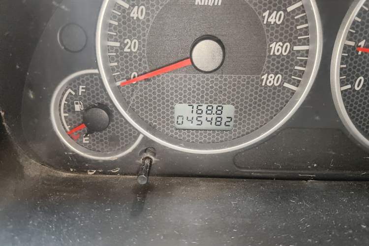 Used Dongfeng Xiaokang C37 2016 1.5L Standard II DK15-06
