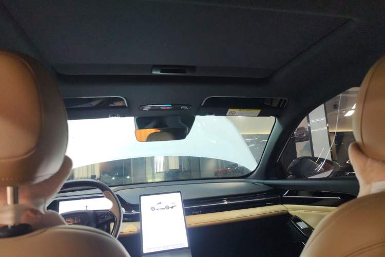 Used Geely Galaxy L6 2024 125km PLUS Dragon Edition Headliner