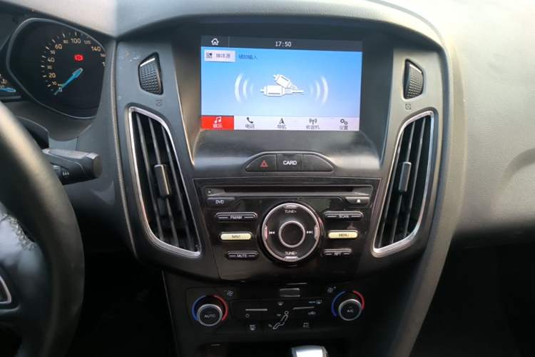 Used Ford Focus 2018 Sedan Classic EcoBoost 125 Automatic Supercharged Style SmartDrive Edition
