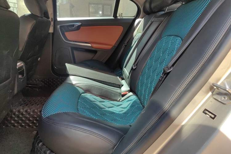 Used Volvo S60 2016 S60L T4 Zhiyuan Edition
