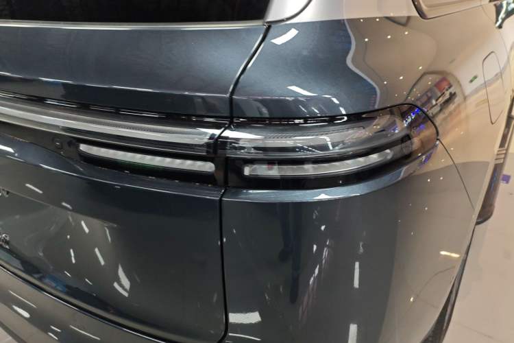 Used Leapmotor C16 2024 Range-Extended 200 Luxury Edition