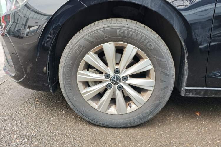 Used Volkswagen Lavida 2023 New Sharp 1.5L Automatic Excellent New Edition