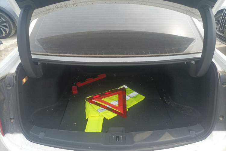 Used Hongqi E-QM5 2024 560km PLUS Trunk