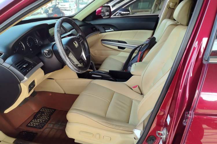 Used Honda Crosstour 2012 2.4L Luxury Edition Left Front Seat