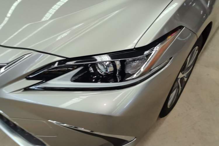 Used Lexus ES 2020 200 Excellence Edition
