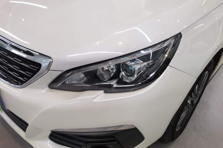 Used Peugeot 308 2016 1.6L Automatic Luxury Edition
