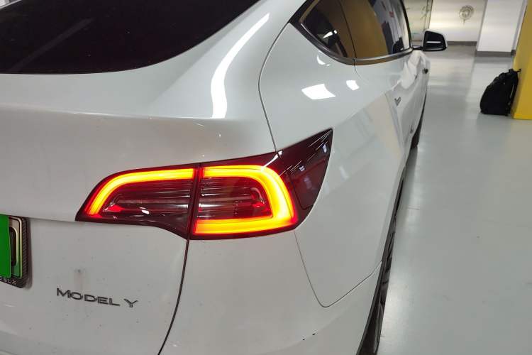 Used Tesla Model Y 2024 Rear-Wheel-Drive Version