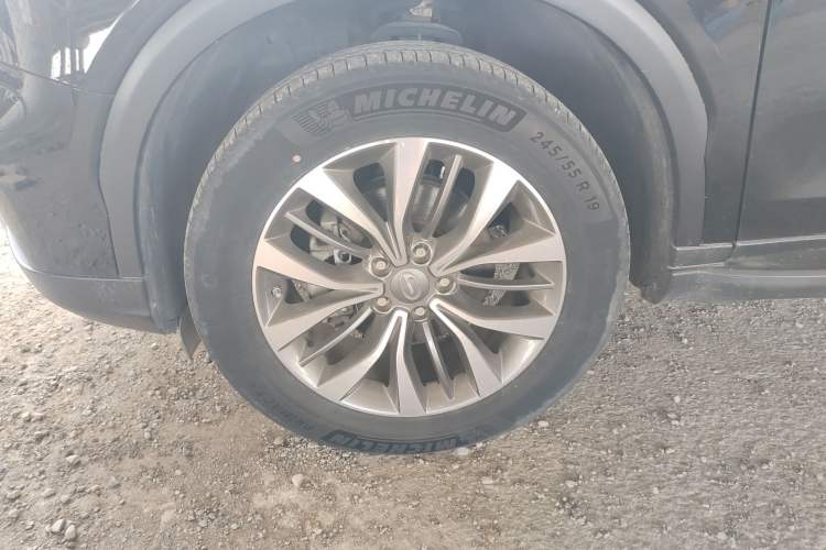 Used GAC Trumpchi GS8 2017 320T Two-Wheel Drive Luxury Smart Connectivity Version (7 Seats)