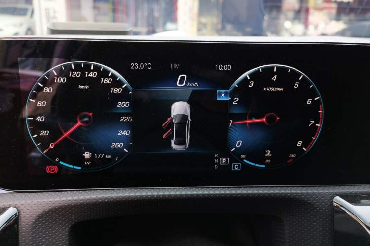 Used Mercedes-Benz A-Class 2020 Restyled A 200 L Sport Sedan Fashion Version
