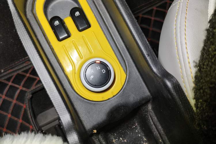 Used Wuling Hongguang MINIEV 2021 Macaron Fashion Model Lithium Iron Phosphate