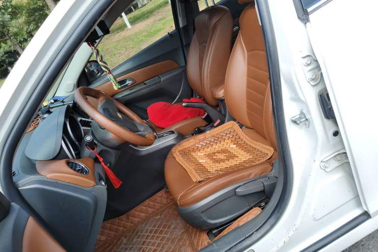 Used Chevrolet Cruze 2012 1.8L SE AT
