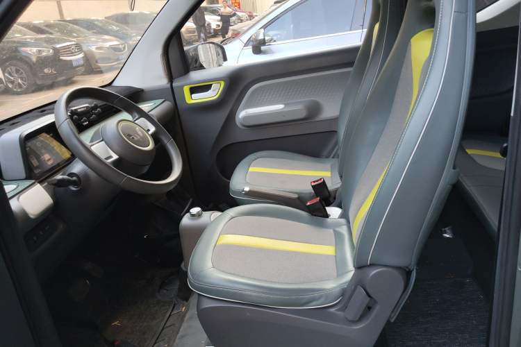 Used Wuling Hongguang MINIEV 2022 GAMEBOY 300km Enthusiast Model with Lithium Iron Phosphate